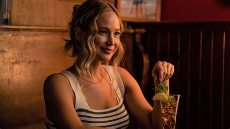 was jennifer lawrence really naked in no hard feelings|Jennifer Lawrence in No Hard Feelings: Truth about。